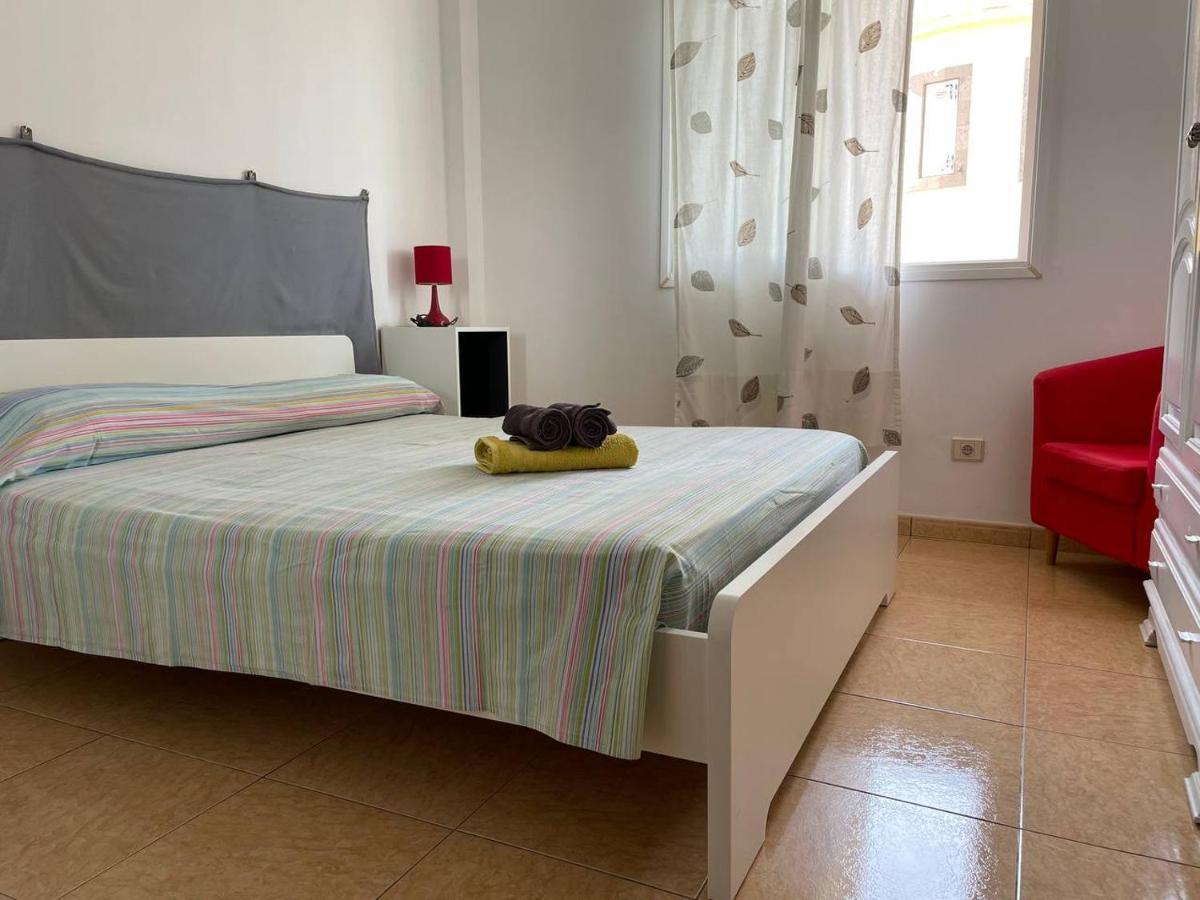 Amber House Appartement Arinaga Buitenkant foto